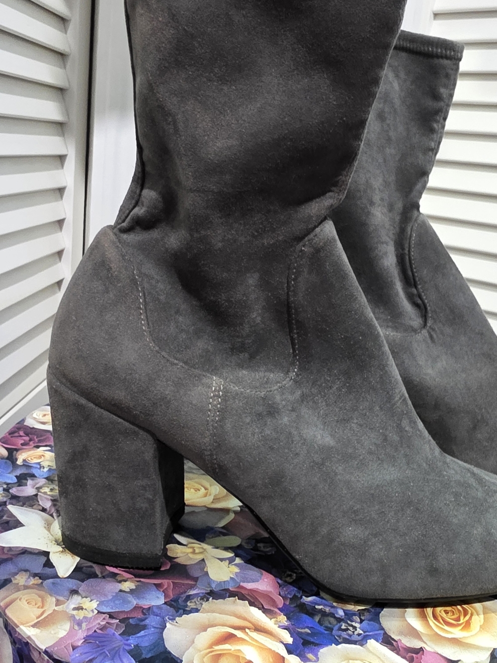 Halogen Charcoal Gray Suede Block Heel Ankle Boots - Picture 2 of 9